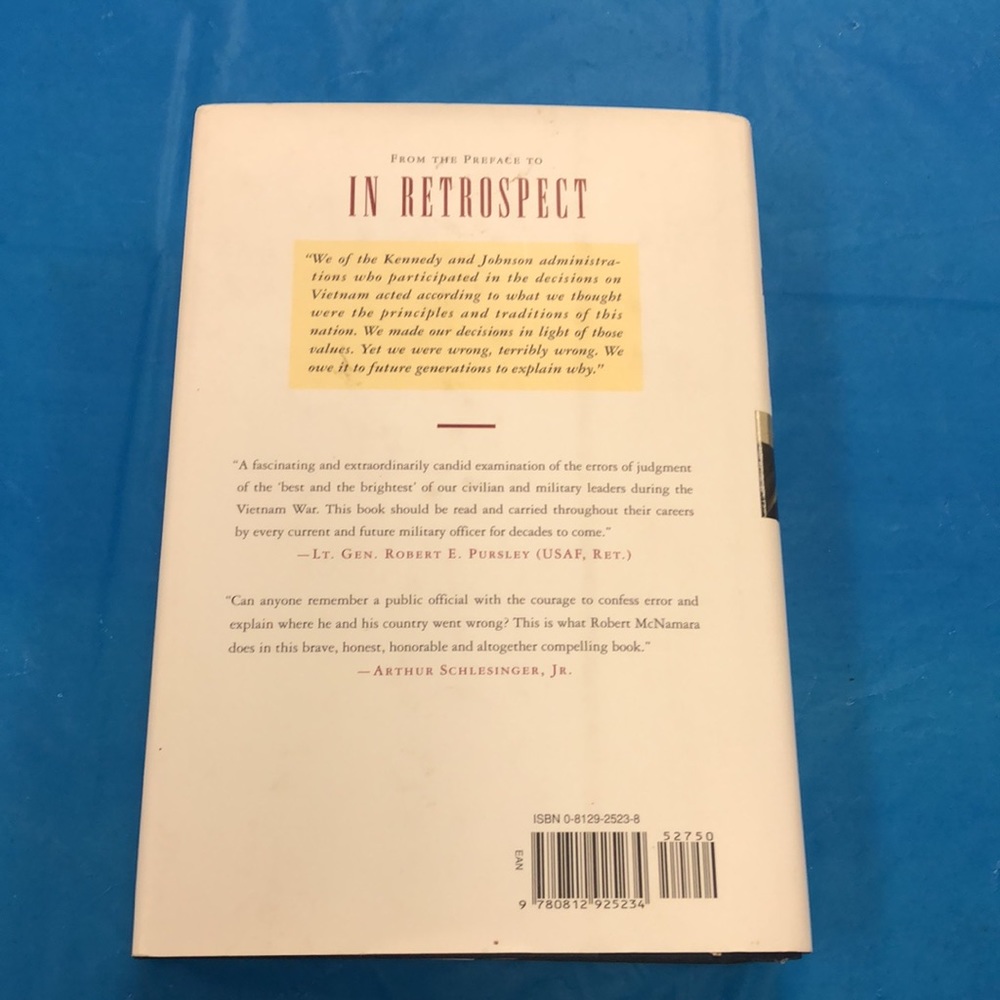 In Retrospect  (Book) - Picture 3 of 8